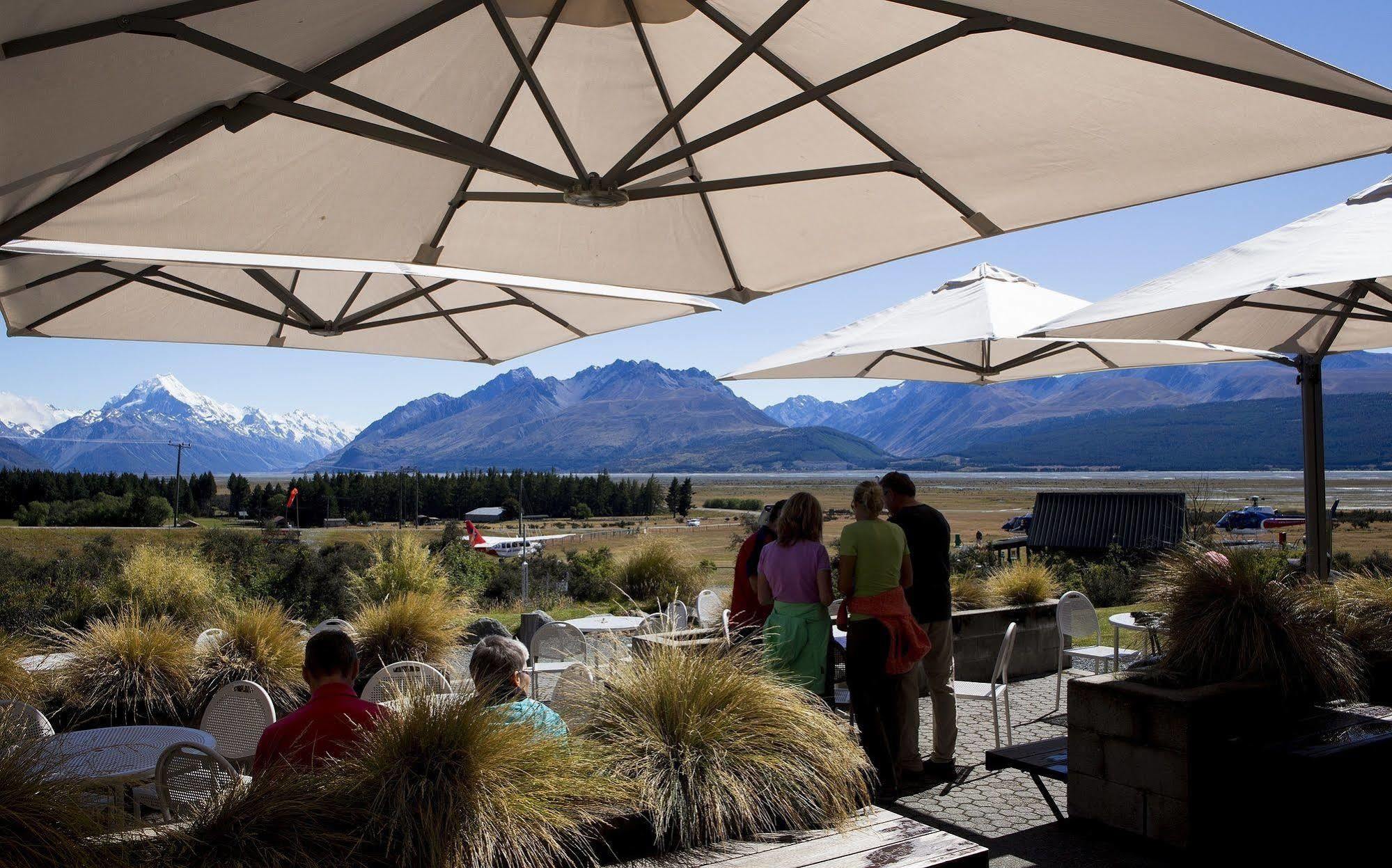 Glentanner Park Centre Hotel Aoraki / Mount Cook Exterior foto